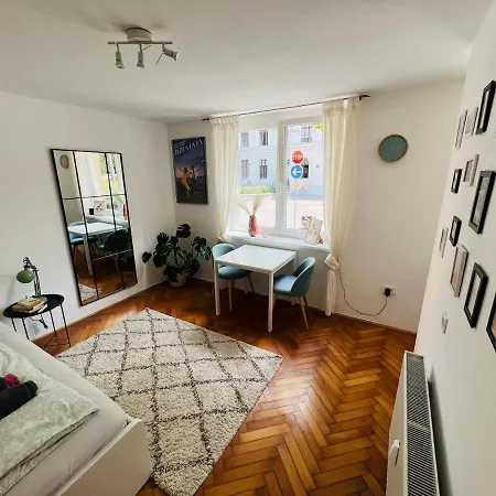 Apartman Paula's Cosy Place In The Center Of