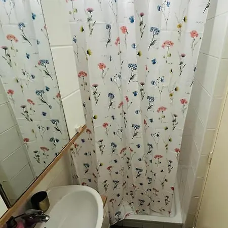 Lägenhet Paula's Cosy Place In The Center Of *